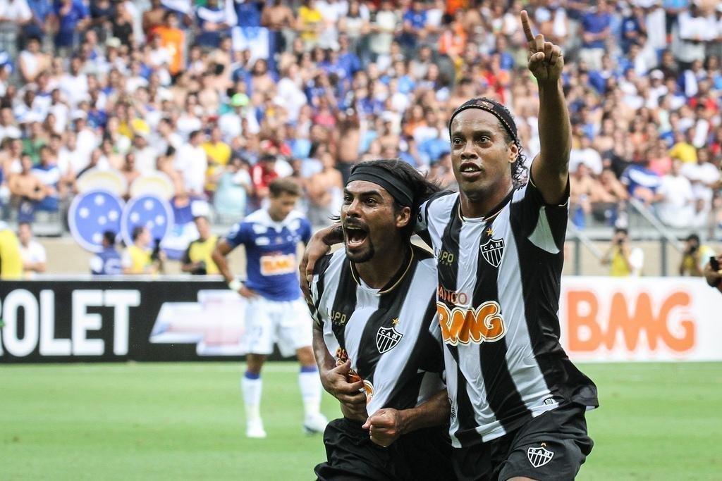 Arajo: 03/02/2013 - Cruzeiro 2 x 1 Atltico (Campeonato Mineiro) - Marcou o primeiro gol do Atltico no novo Mineiro