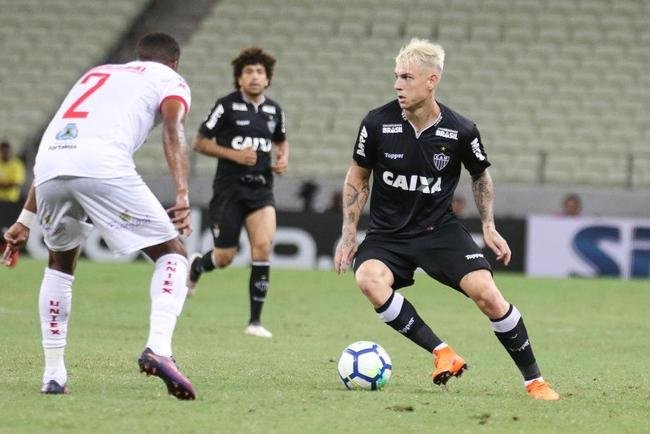 Veja imagens do empate entre Ferrovirio-CE e Atltico no Castelo