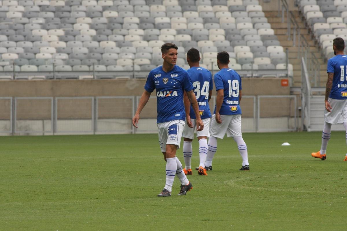 Treino do Cruzeiro nesta sexta-feira, no Mineiro