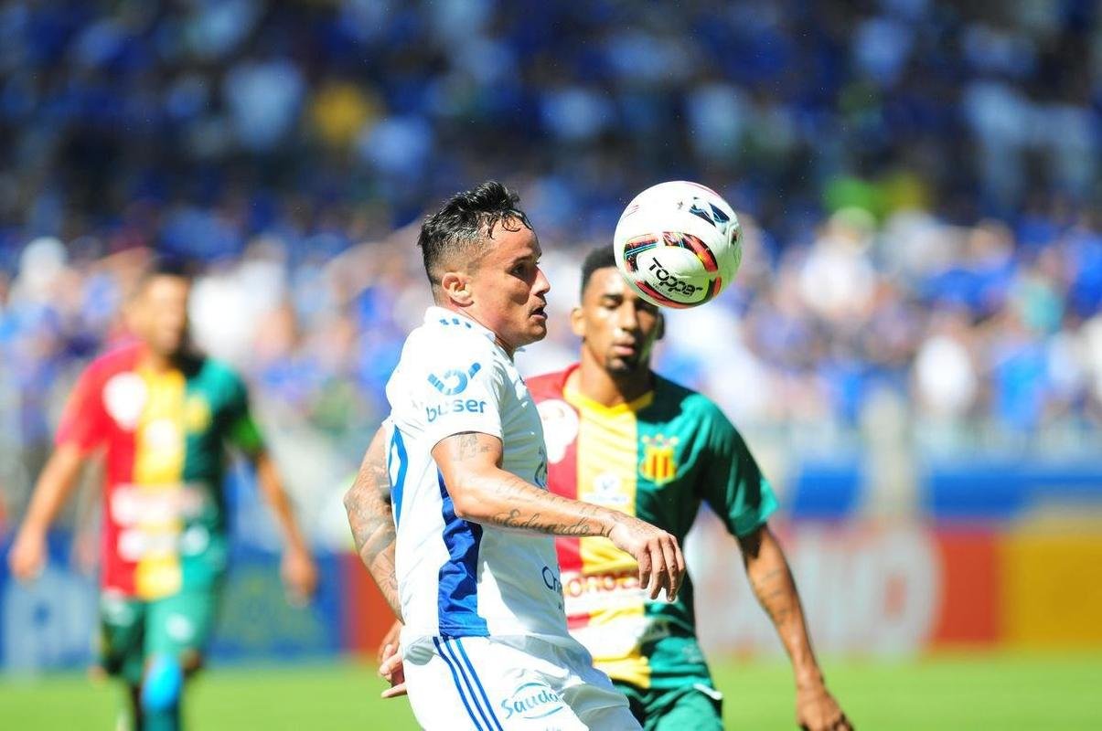 Veja fotos do jogo Cruzeiro x Sampaio Corra, no Mineiro