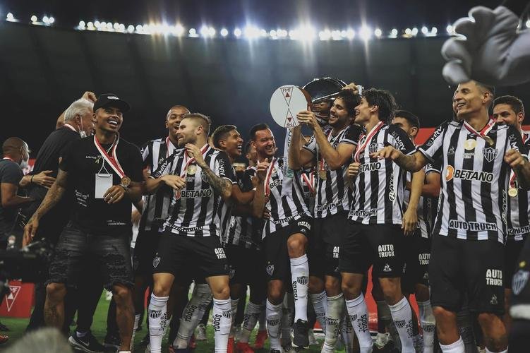 Fotos da festa do Atltico no Mineiro com a conquista do bicampeonato mineiro