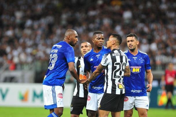 Imagens do clssico mineiro entre Atltico e Cruzeiro 