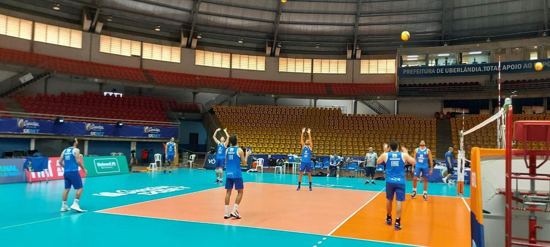 Minas fecha a preparao para a deciso da Superliga Masculina contra o Cruzeiro