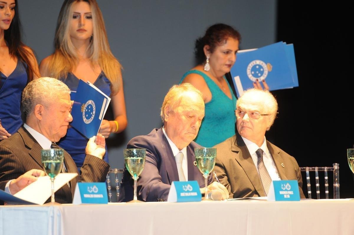 Posse do novo presidente do Cruzeiro, Wagner Pires de S, no Cine Teatro Brasil, em Belo Horizonte