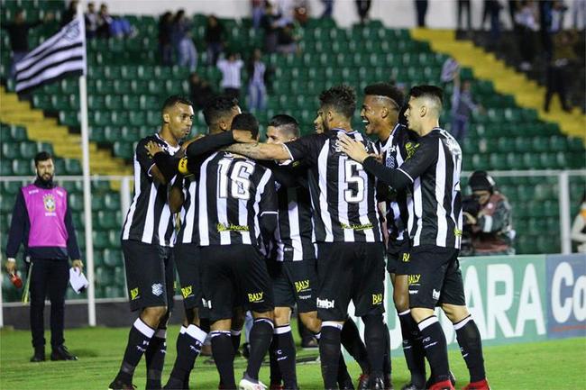 O Figueirense somou 41 pontos e terminou a Série B 2019 em 16º lugar. O Londrina caiu em 17º, com 39.
