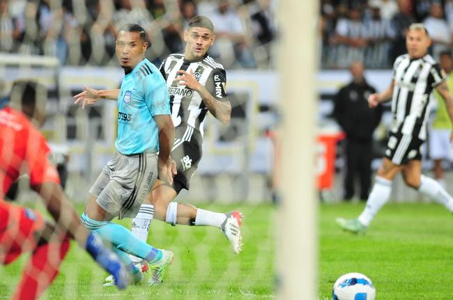 Fotos do jogo entre Atltico e Emelec, no Mineiro, em Belo Horizonte, pelas oitavas de final da Copa Libertadores 2022