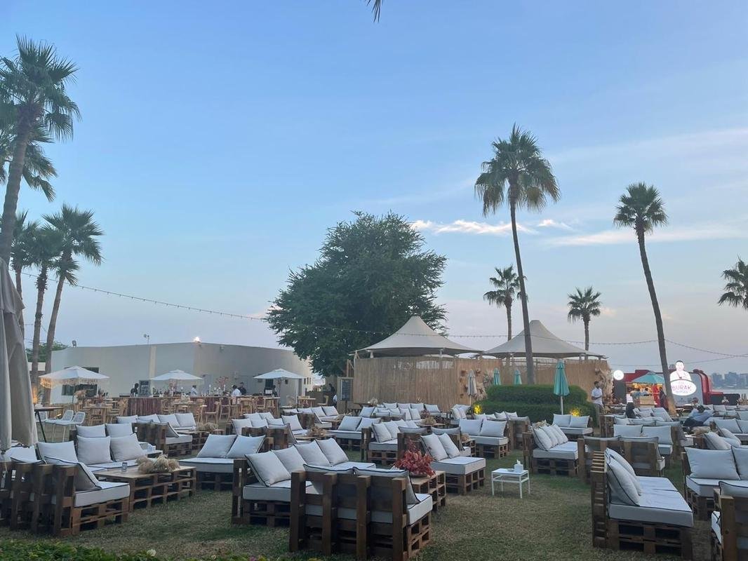 rea da piscina do hotel