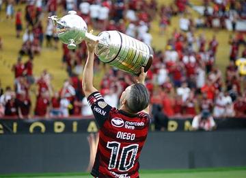 Meio-campista chegou ao Flamengo em 2016 e ficou por sete temporadas no clube, participando de importantes conquistas nos últimos anos