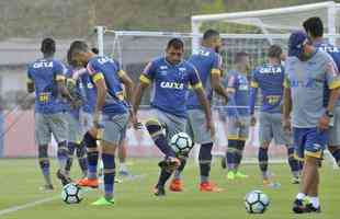 Galeria de fotos do treino recreativo do Cruzeiro desta tera-feira, na Toca II (Juarez Rodrigues/EM D.A Press)