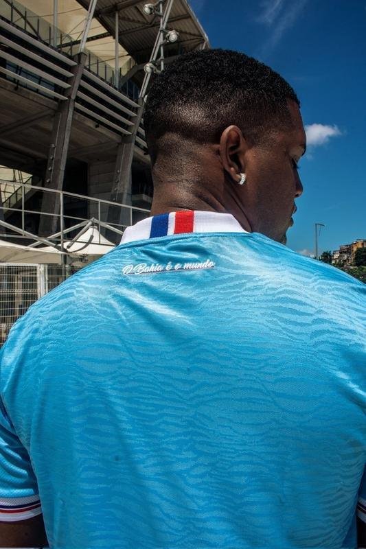 Bahia lana terceiro uniforme com referncias ao Grupo City: Salvador Cityzada
