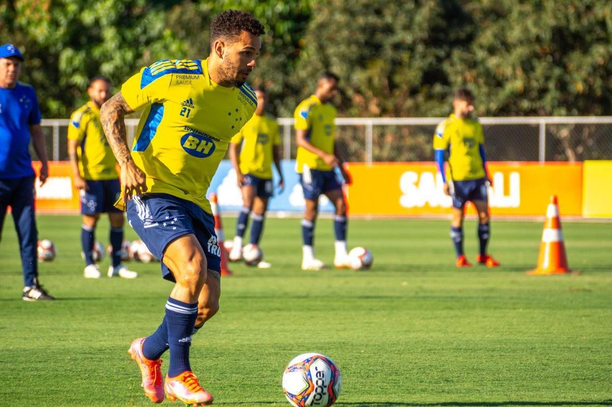 Fotos do treino do Cruzeiro desta sexta-feira, 3 de setembro, na Toca da Raposa II