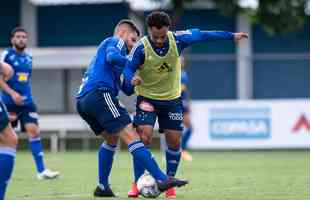 Imagens do primeiro treino do Cruzeiro antes do jogo contra o Cuiab, pela Srie B do Campeonato Brasileiro