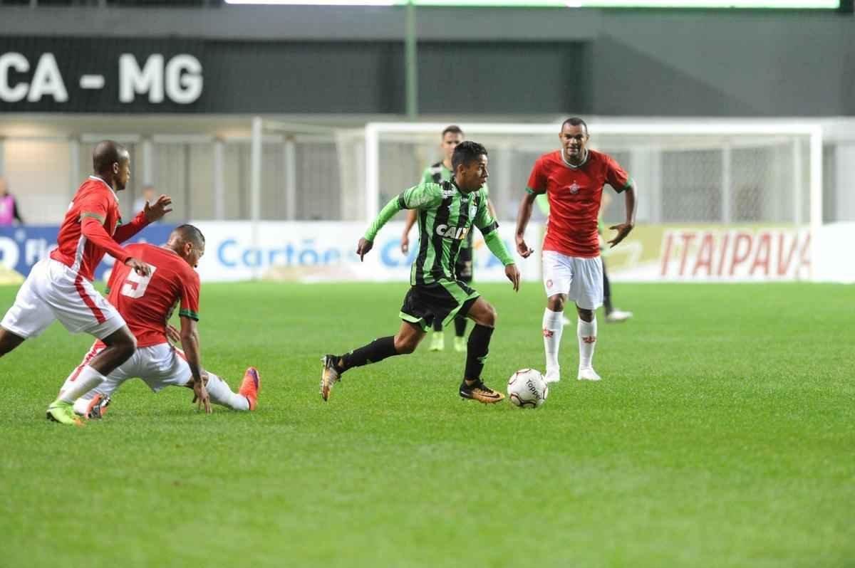 Amrica e Boa Esporte se enfrentaram no Independncia, pela 13 rodada da Srie B do Campeonato Brasileiro