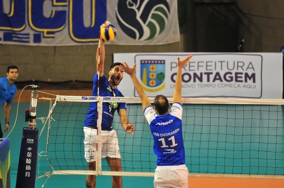 Final no Ginsio do Riacho foi marcada por muito equilbrio, mas prevaleceu maior qualidade do Cruzeiro