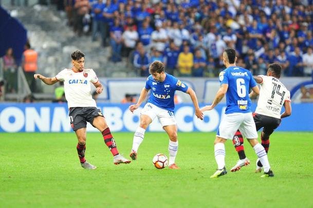 Fotos do primeiro tempo da partida entre Cruzeiro e Flamengo, no Mineiro, pela Copa Libertadores