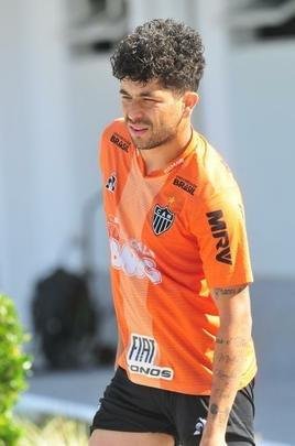 Tcnico Rodrigo Santana comandou treino nesta tera-feira  tarde, na Cidade do Galo, e definiu o time do Atltico para enfrentar o Coln, na Argentina, pela semifinal da Copa Sul-Amercana: Cleiton; Patric, Igor Rabello, Rver e Fbio Santos; Z Welison e Elias; Char, Vincius e Cazares; Franco Di Santo.