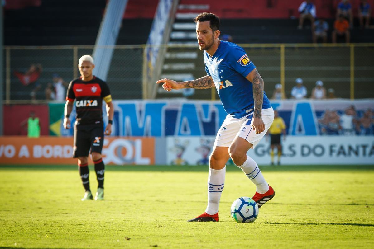 Cruzeiro empatou com Vitória no Barradão, em Salvador, por 1 a 1, pela 17ª rodada do Brasileiro