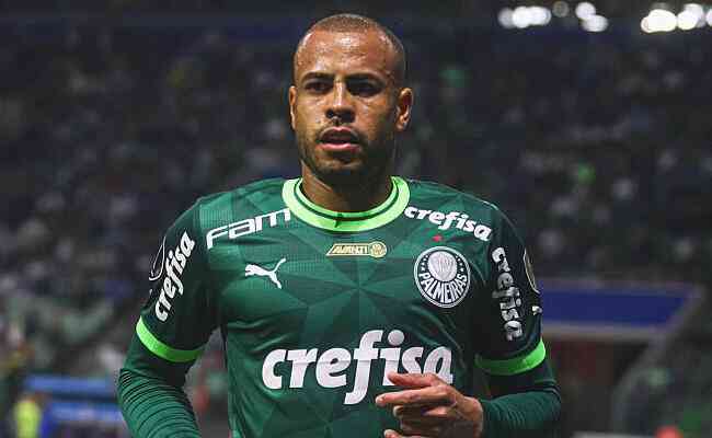 Mayke  lateral-direito titular do Palmeiras