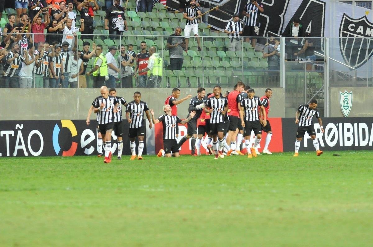 Veja imagens do clssico entre Atltico e Cruzeiro, no Independncia