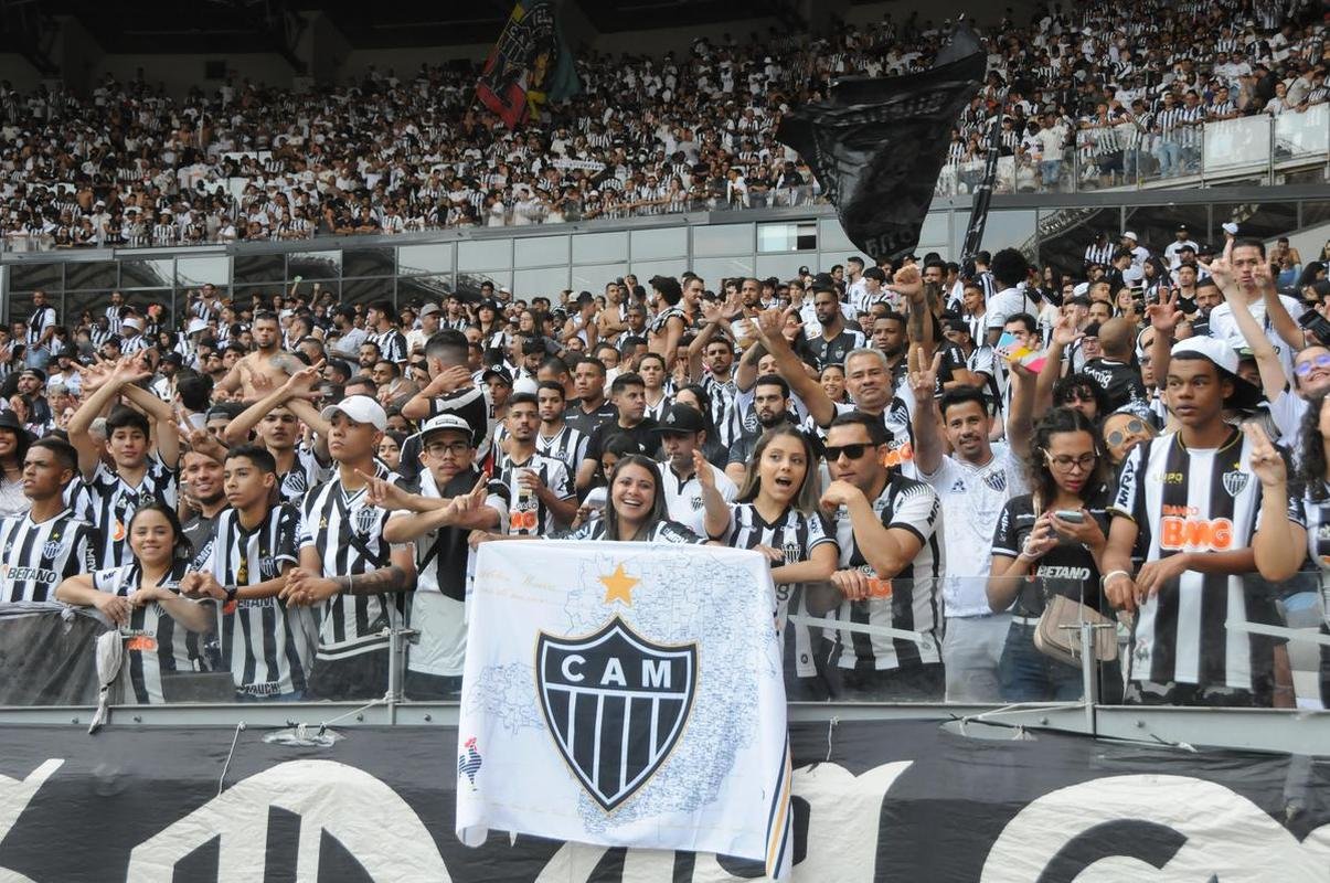 Fotos da torcida do Atltico na partida contra o Flamengo, no Mineiro, em Belo Horizonte, pela 13 rodada do Campeonato Brasileiro