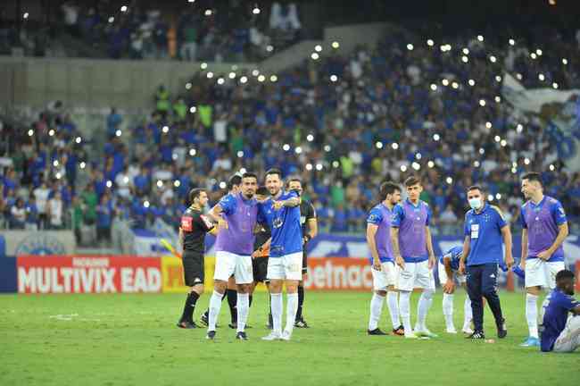 Ariel Cabral said goodbye to Cruzeiro in a 0-0 draw with N.