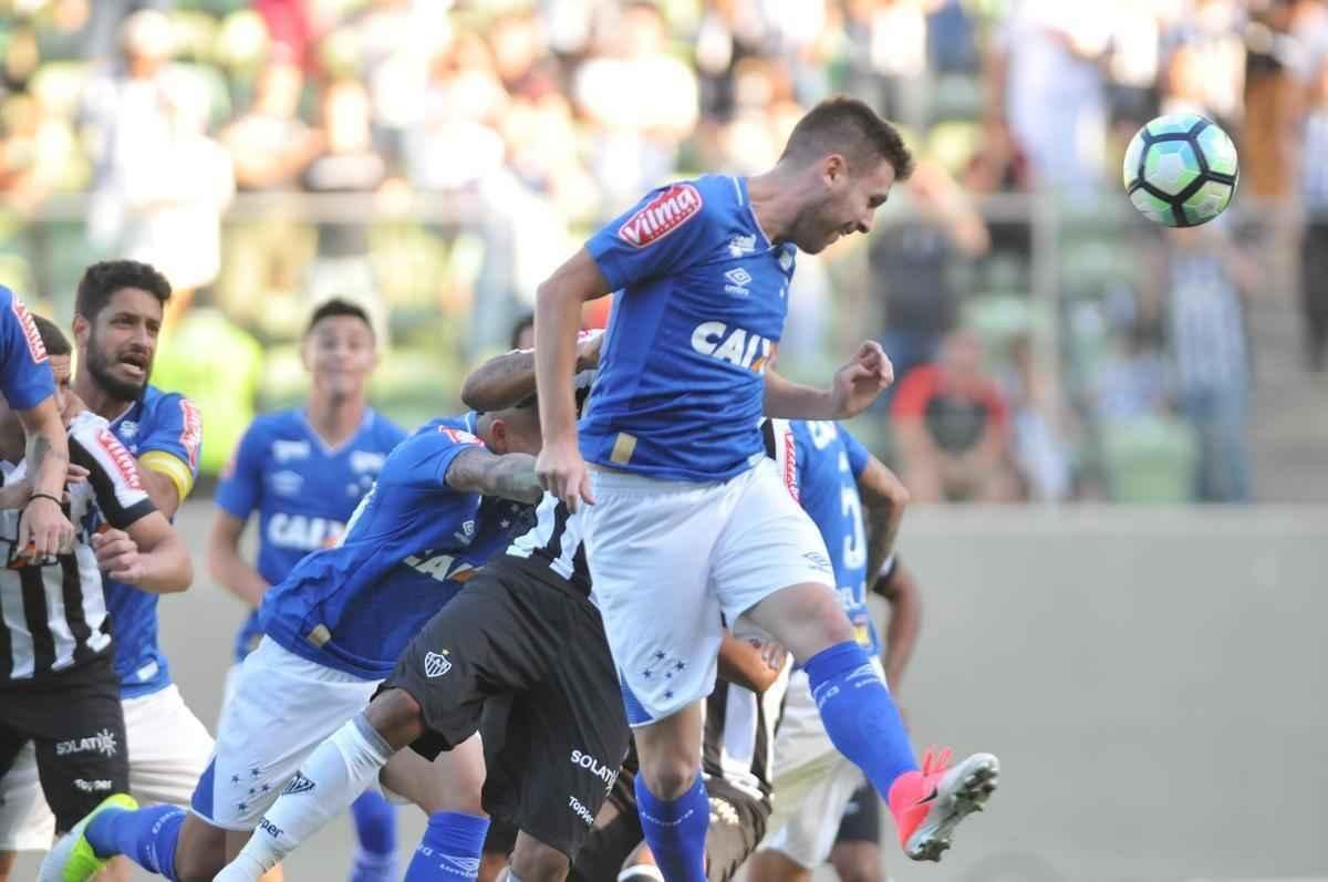 Independncia recebeu o clssico 500 entre Atltico e Cruzeiro. Jogo vlido pelo Brasileiro