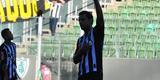 Fred cumprimentou os jogadores do Cruzeiro e, depois, foi saudado pela torcida atleticana