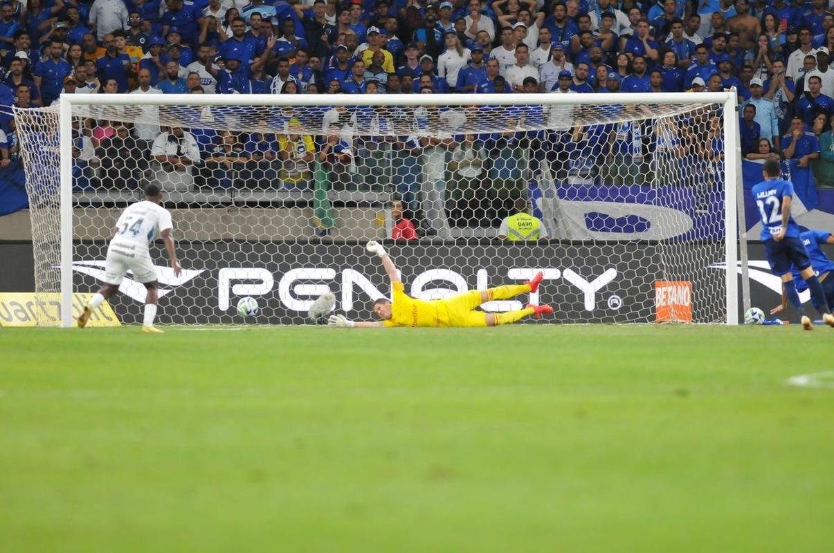 Fotos de Cruzeiro x Grmio pelas oitavas de final da Copa do Brasil