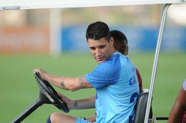 Fotos da reapresentao do Cruzeiro nesta segunda-feira, na Toca da Raposa II. Time se prepara para enfrentar o Boca Juniors, quinta-feira  noite, s 21h45, no Mineiro. Jogo valer pelas quartas de final da Copa Libertadores (Leandro Couri/EM D.A Press)