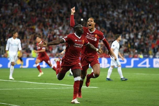 Mané completou cabeceio e empatou para o Liverpool: 1 a 1
