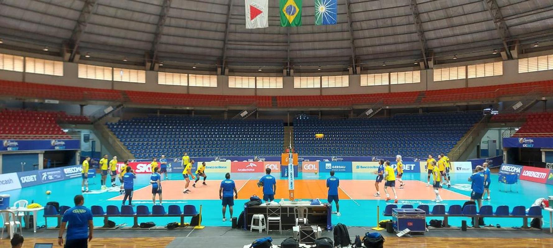 Cruzeiro treina no Sabiazinho, em Uberlndia, antes da deciso contra o Minas na Superliga Masculina