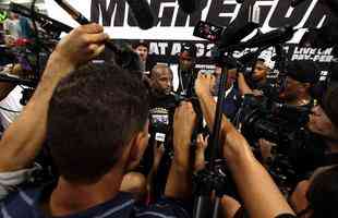 Em preparao para superluta contra Conor McGregor, em 26 de agosto, Floyd Mayweather recebe imprensa em treino aberto em Las Vegas 