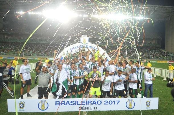 Festa do Amrica e da torcida no Independncia com o bi da Srie B em 2017