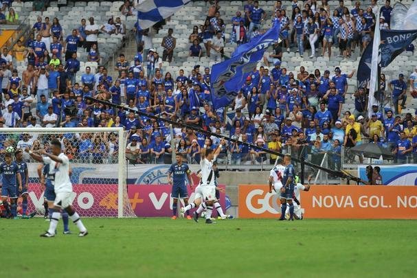 Fotos do jogo entre Cruzeiro e Vasco, no Mineiro, pela 37 rodada do Brasileiro (Leandro Couri/EM D.A Press)