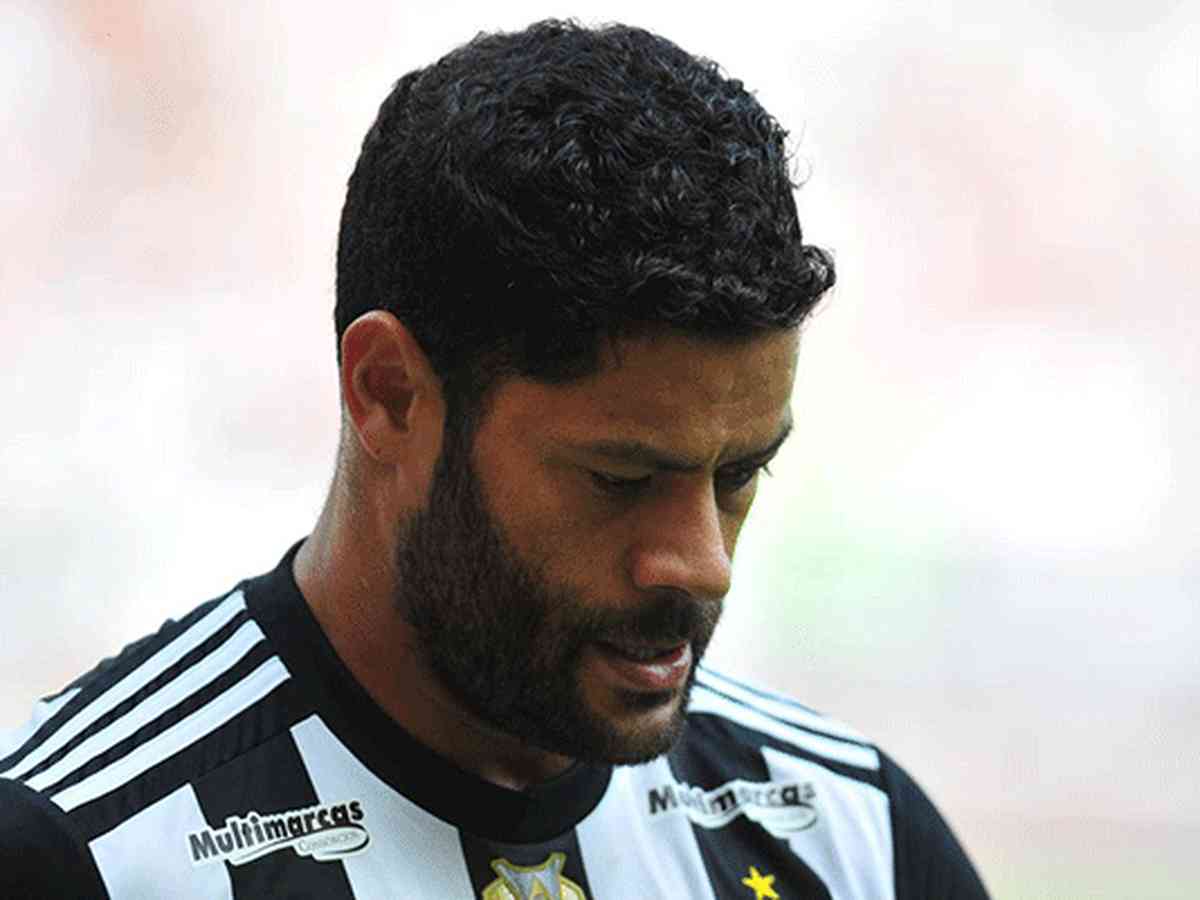 Desde que estreou pelo Atlético no Brasileirão, Hulk é o jogador com mais  gols e participações em gols na competição - FalaGalo