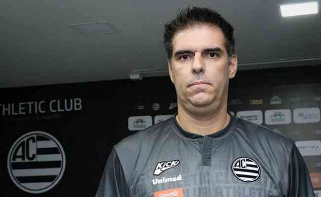Gustavo Ferreira foi anunciado pelo Athletic nessa terça-feira (13)
