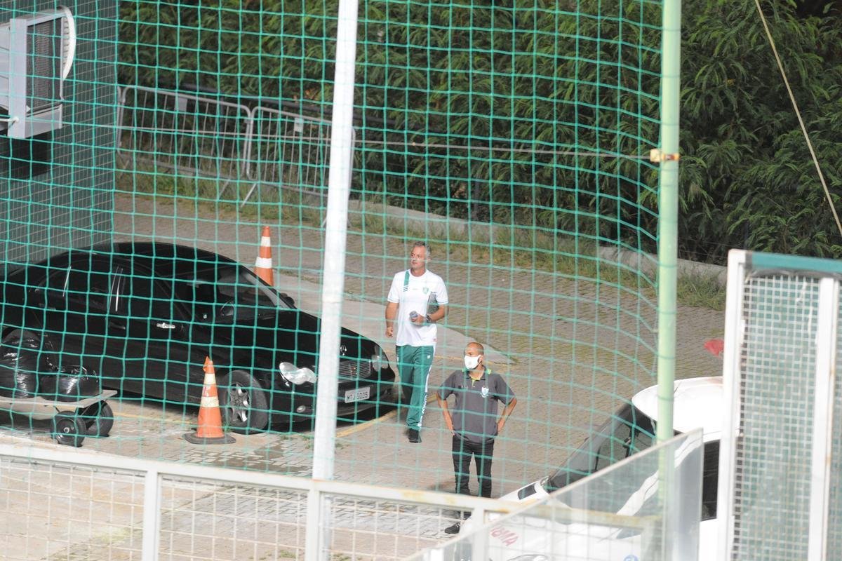 Fotos do jogo entre Amrica e Sampaio Corra, no Independncia, em Belo Horizonte, pela 27 rodada da Srie B do Campeonato Brasileiro