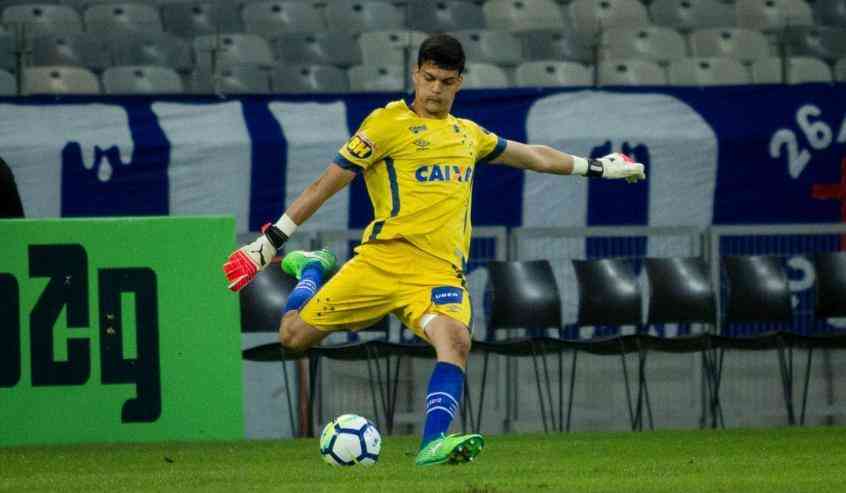 Promovido ao elenco profissional em 2018, o jovem Gabriel Brazo no chegou a estrear com a camisa celeste. Nas categorias de base, se destacou em competies defendendo a Seleo Brasileira. 