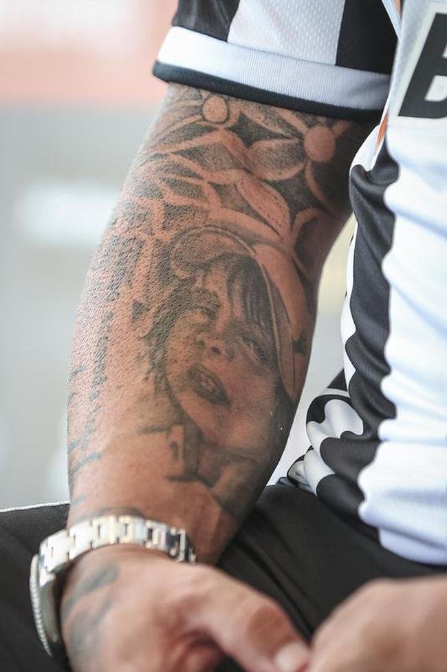 O tcnico argentino 'El Turco' Mohamed foi apresentado pelo Atltico nesta tera-feira (25/01) ao lado do presidente do clube, Srgio Coelho.