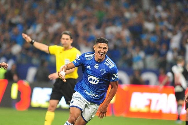 Cruzeiro x Vasco: veja fotos do jogo no Mineiro