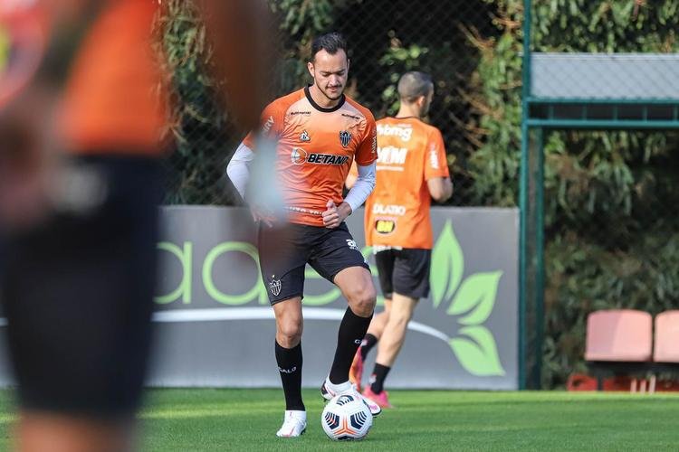 Fotos do treino do Atlético antes da viagem para a Argentina