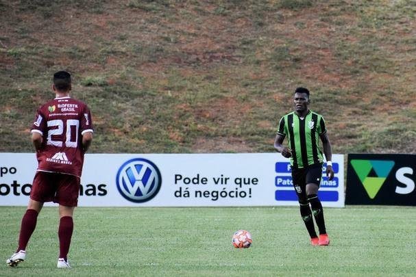 Equipes se enfrentaram pela quinta rodada do Campeonato Mineiro