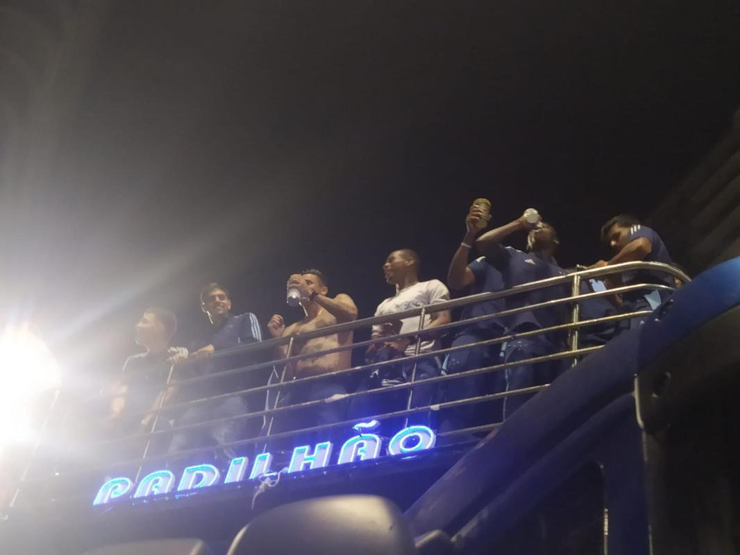 Festa do Cruzeiro na Praa 7 de Setembro, em Belo Horizonte, em comemorao ao acesso  Srie A do Campeonato Brasileiro de 2023