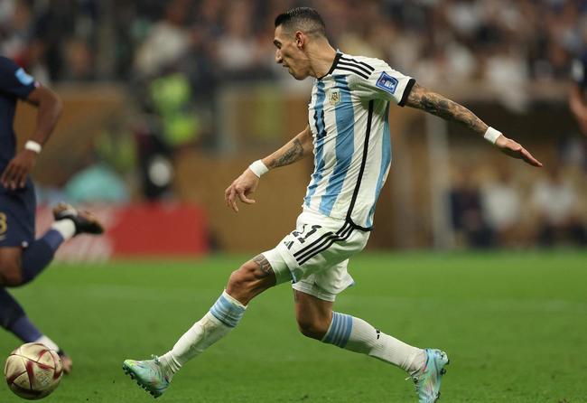 Di Mara ampliou a vantagem da Argentina para 2 a 0 na final da Copa do Mundo contra a Frana. Veja o gol por todos os ngulos