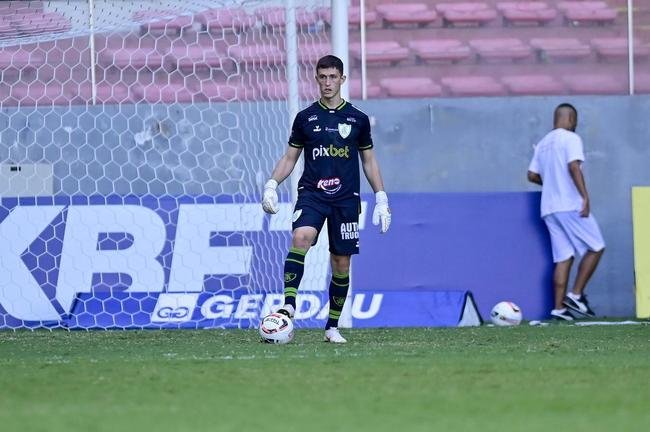 O Amrica recebeu o Tombense neste sbado (19), em jogo vlido pela 11 rodada do Campeonato Mineiro. Sem pblico, a partida foi realizada no Estdio Independncia, em Belo Horizonte.