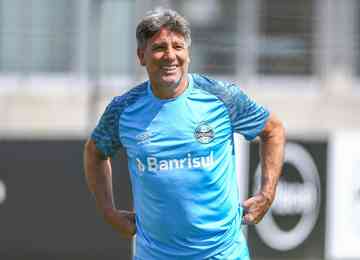 Treinador teve proposta alvinegra antes de renovar contrato com Grêmio