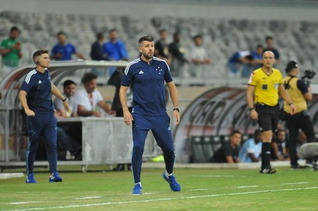 Cruzeiro venceu Londrina por 1 a 0, com gol de Luvannor