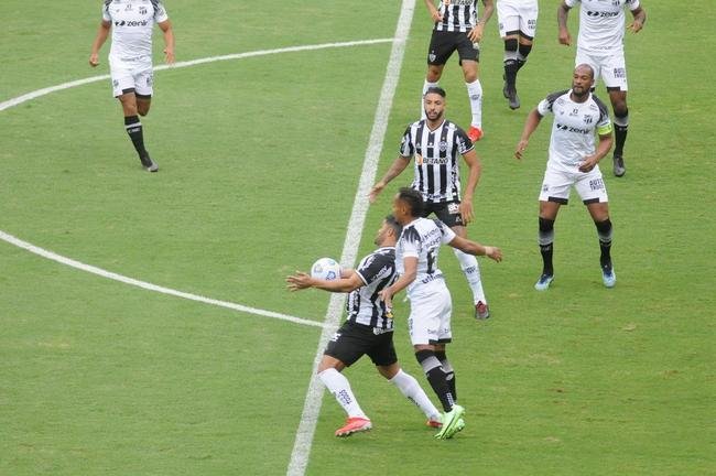 Fotos do jogo entre Atltico e Cear, no Mineiro, pela 25 rodada da Srie A do Campeonato Brasileiro