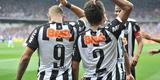 Provocao ao rival Cruzeiro em referncia  goleada por 9 a 2 do Galo em 1927. Comemorao aconteceu no clssico do Campeonato Brasileiro de 2014, vencido pelo Atltico por 3 a 2