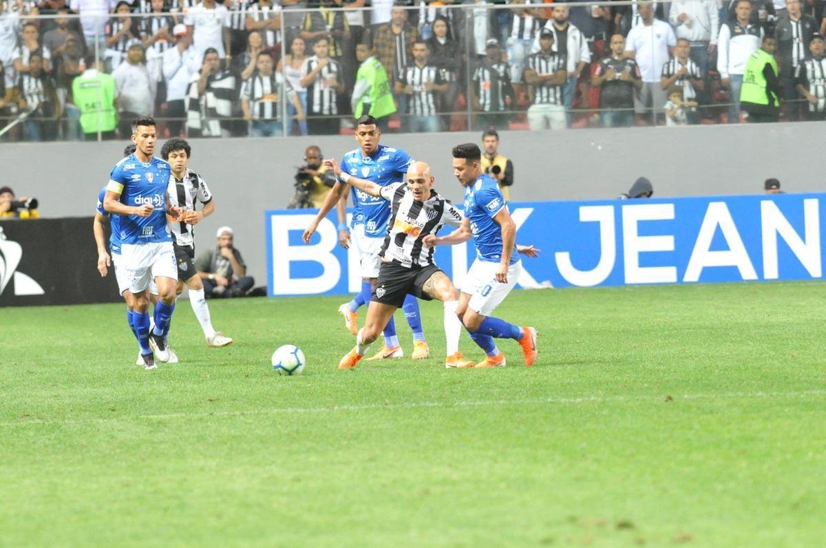 Atltico e Cruzeiro se enfrentaram pelas quartas de final da Copa do Brasil